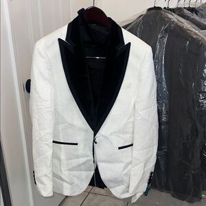 Elegant White and Black Men's Tuxedo Set